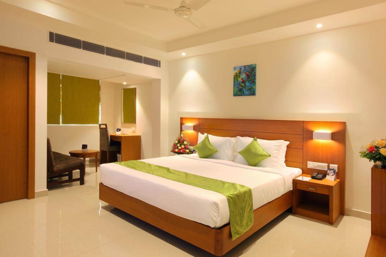 Hotel Apsara Shoranur Exterior foto